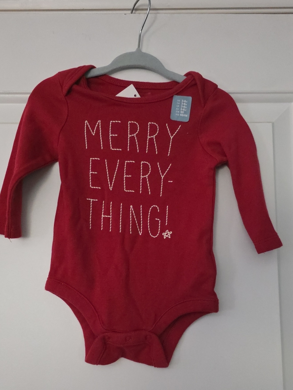 babyGap Holiday Long Sleeve Bodysuit Red Baby 3-6M, NWT
